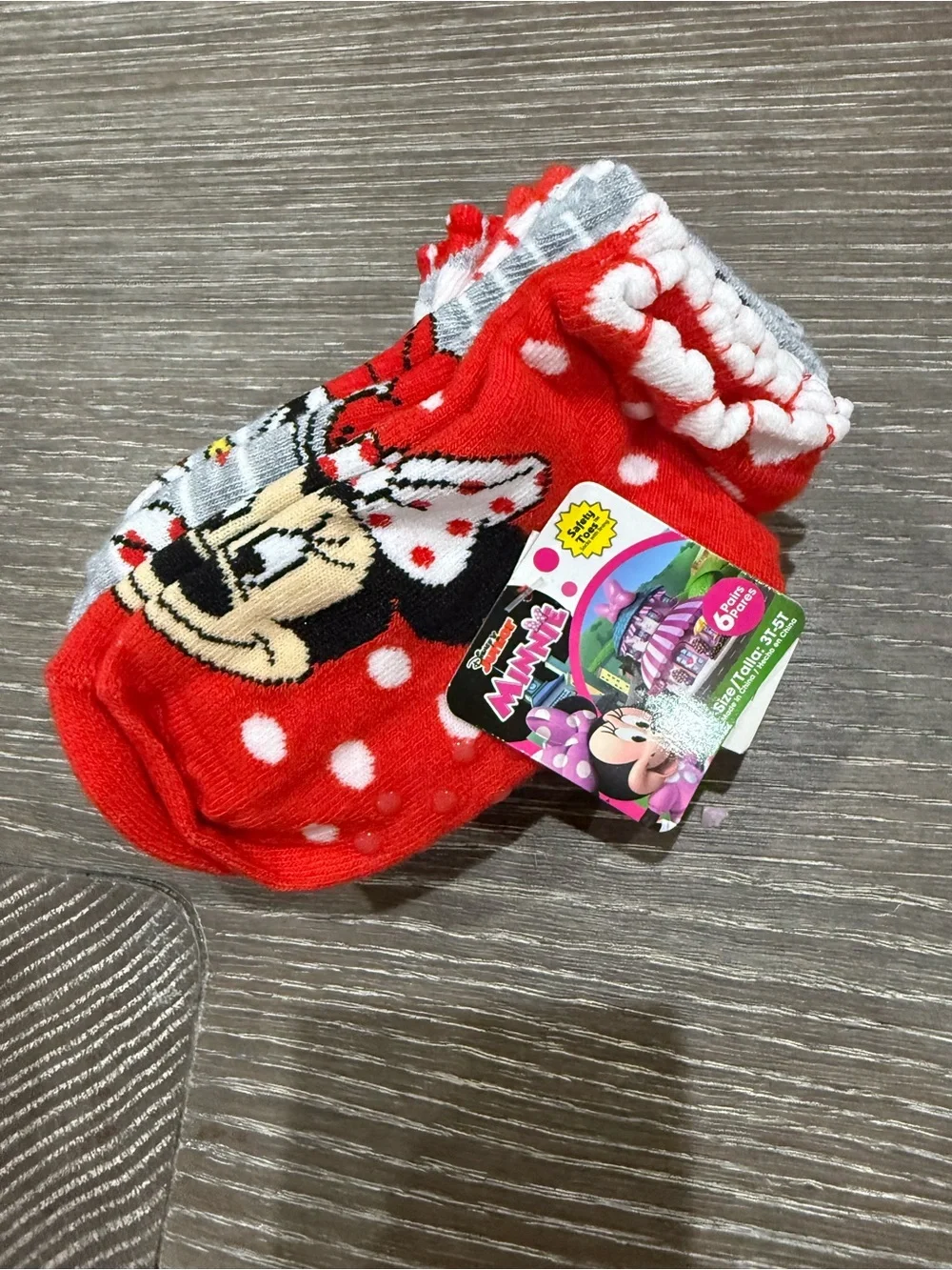 NWT Size 3T-5T Disney Minnie Mouse Red & White Polka Dot 6 pairs of Socks
